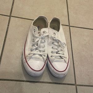 Converse size 8
